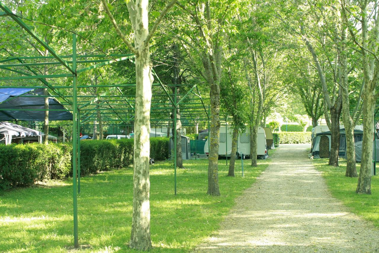 Hervás Camping El Pinajarro מראה חיצוני תמונה