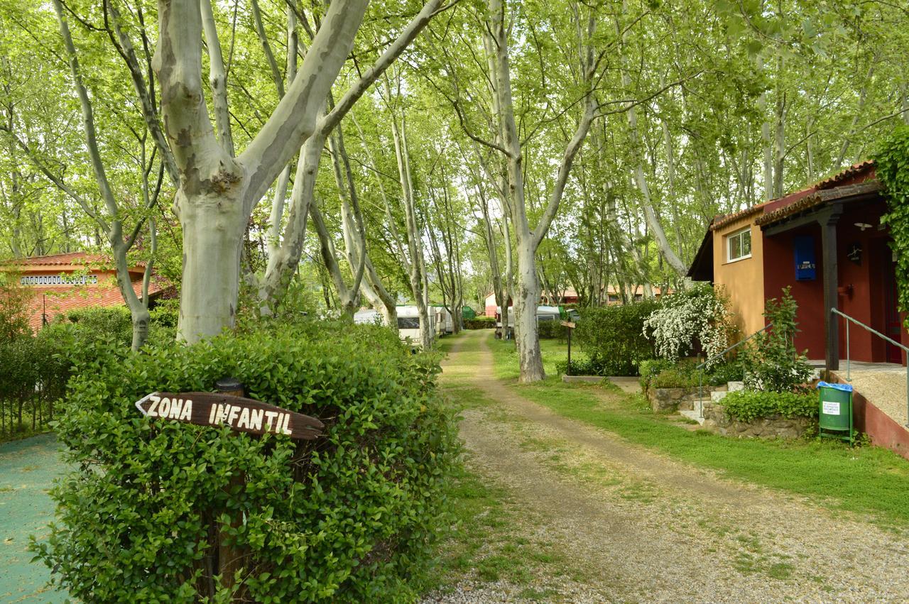 Hervás Camping El Pinajarro מראה חיצוני תמונה